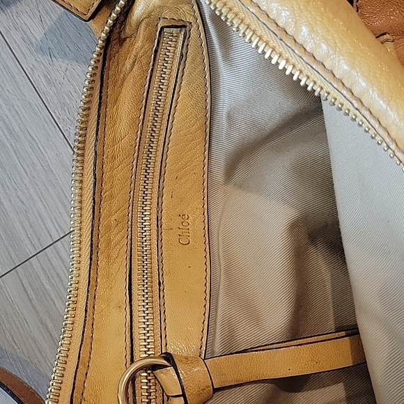 Chloe' heloise crossbody/hobo leather bag - Picture 4 of 7